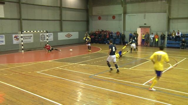 10 ноября 2012 MANZANA    Киевгорстрой 2 1 1 0