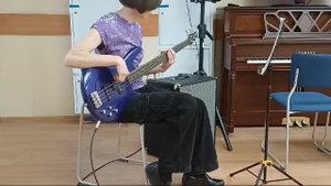 "Let it flow" Grover Washington (bass cover)  Live