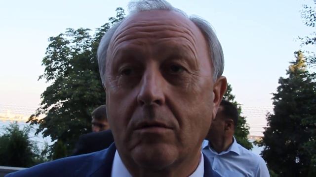 Валерий Радаев заморозил введение подушевой платы за мусор смотреть онлайн