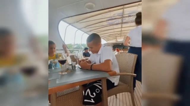 "Ты готов бросить вторую половинку?" Дочка Бородиной задала насущный вопрос отцу - Курбану Омарову смотреть онлайн