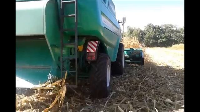 Скиф 250 на уборке кукурузы смотреть онлайн