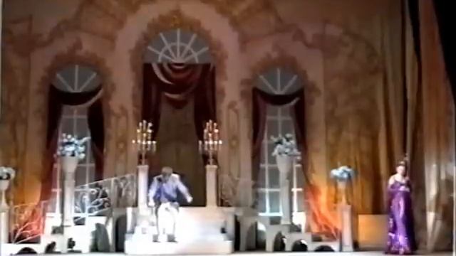 "Der Graf von Luxemburg"(comic dialog) A. Pashkova, eng sub смотреть онлайн