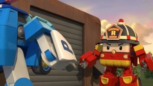 The ground suddenly shakes! | Robocar Poli Rescue Clips