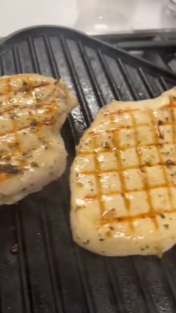 There’s always something delicious cooking up in the test kitchen! #recipetesting #cooking смотреть онлайн