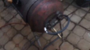 Коптильня из газовых баллонов