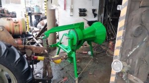 испытание привода заднего вом на т16 и щепореза.