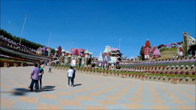 Miracle garden Dubai 2019 - 2020 | 50 Million Flowers and 250 Million Plants !! смотреть онлайн