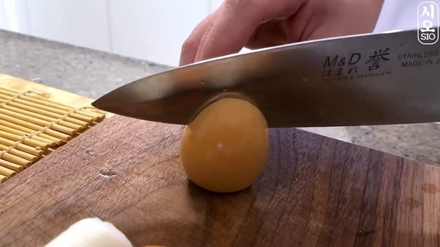 ASMR MUKBANG | 직접 만든 떡볶이 양념치킨 김밥 먹방 & 레시피 FRIED CHICKEN AND Tteokbokki EATING смотреть онлайн