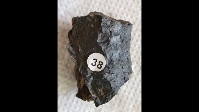 Rocks and Minerals Kit смотреть онлайн