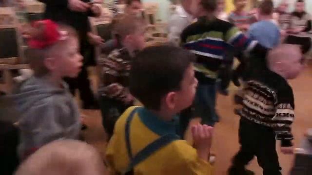 ДК Гайдаровец От сердца к сердцу утренник для детей инвалидов 6 смотреть онлайн