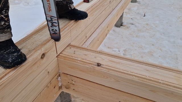 Вырезка внутренних стен на доме из бруса в тёплый угол смотреть онлайн