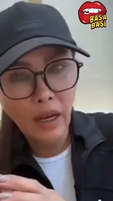 FITRI SALHUTERU BERI PESAN MENOHOK UNTUK NIKITA MIRZANI PERIHAL MASALAHNYA DENGAN LOLLY #shorts #fy смотреть онлайн