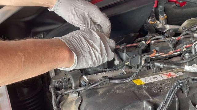 X3/4 B58 How to change Spark Plugs! смотреть онлайн