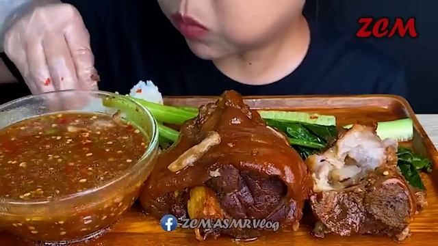 Braised Pork Leg * MUKBANG SOUNDS * смотреть онлайн