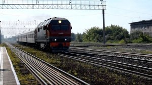 Тепловоз ТЭП70БС-270 с поездом "Восток".