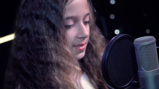 Mari Aleksa - Rise Up (cover)