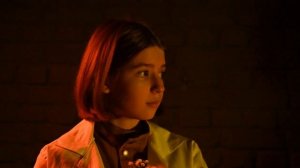 Вера Куликова и Тимофей Попович, сцена из фильма «Мы из будущего»