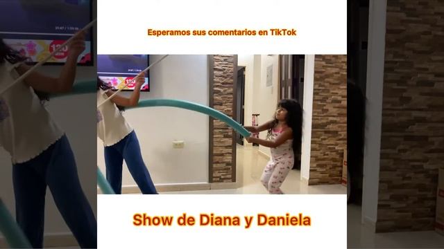Show de Diana y Daniela Tua. El juego de espadas 😂😂😂. смотреть онлайн