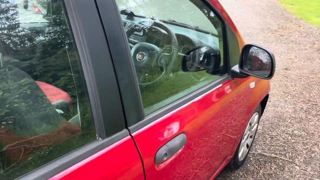 FIAT PANDA 1.2 POP 5 DOOR Finished in Tropicana Red LJ64SBV смотреть онлайн