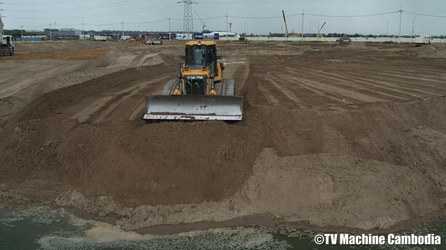 So smart driver skills processing dozer cutting and pushing sand смотреть онлайн