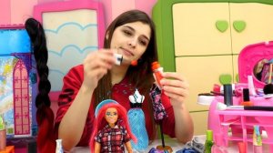 Красим волосы Терезе - Свидание с Кеном. Видео для девочек - Куклы Барби