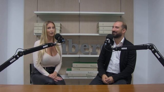 Social chi legge - Maria Arreghini смотреть онлайн