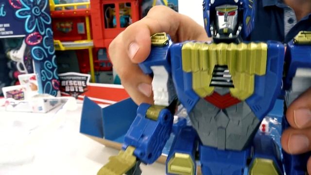 Видео про игрушки - ТойМастер. Гальватрон против всех! Роботы трансформеры для мальчиков смотреть онлайн