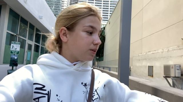 Покупки с МАМОЙ и Наоми! Шоппинг с подружками смотреть онлайн