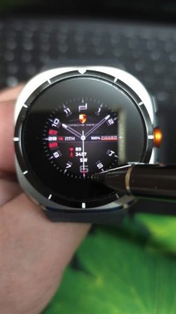 Porsche Design Classic WearOS