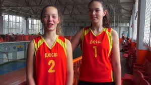 Пляжный волейбол (U-15) девушки. Кристина Жукова и Дарья Литвинова после турнира
