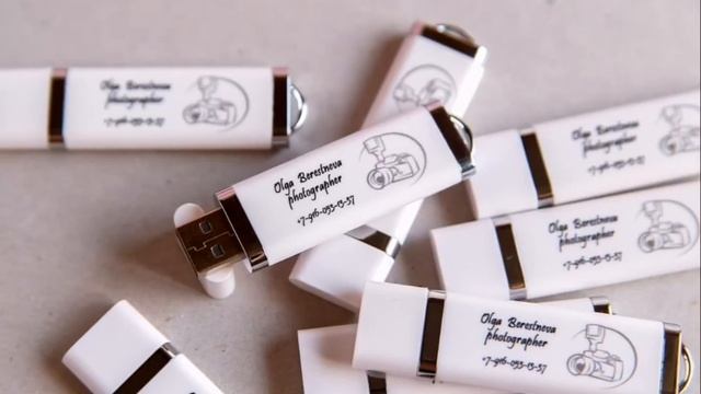 ФЛЕШКИ С ЛОГОТИПОМ ра-москва.ру смотреть онлайн