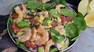 Райский салат. Креветки с манго