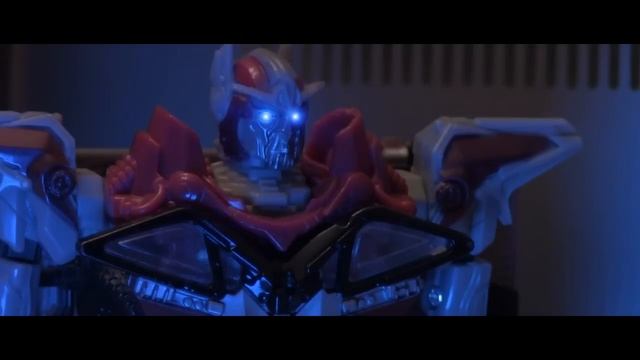 Transformers Interstellar: Orion Pax смотреть онлайн