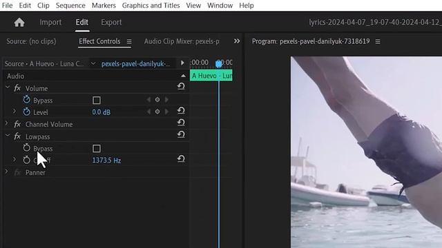 How To Create UNDERWATER EFFECT In Premiere Pro смотреть онлайн