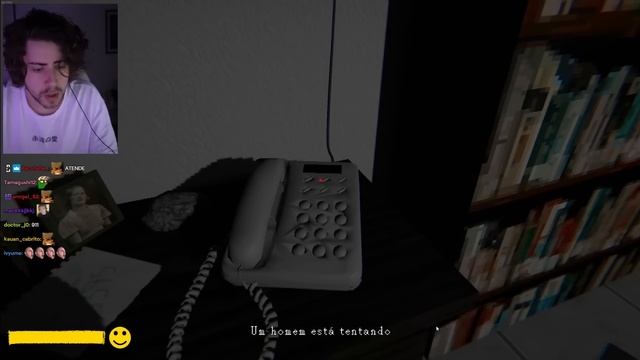 o ano é 2006 e você precisa sobreviver ao seu namorado maníaco tentando invadir a sua casa