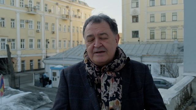 Поздравление с Международным женским днем от Дмитрия Лиханова смотреть онлайн