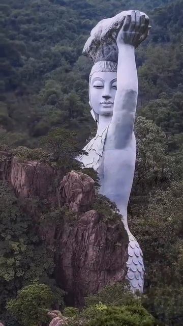 Drone view of giant goddess short viedo 🤩 смотреть онлайн