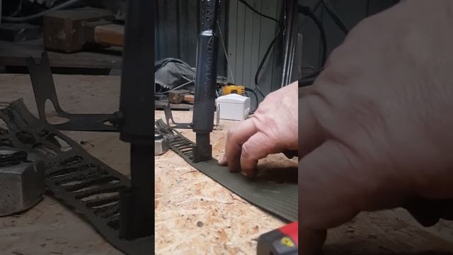 Выжигание отверстий. смотреть онлайн