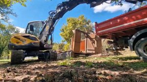 Mecalac 6 mcr demolition