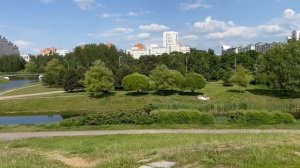 Парк Уручье： Оазис природы в Минске
