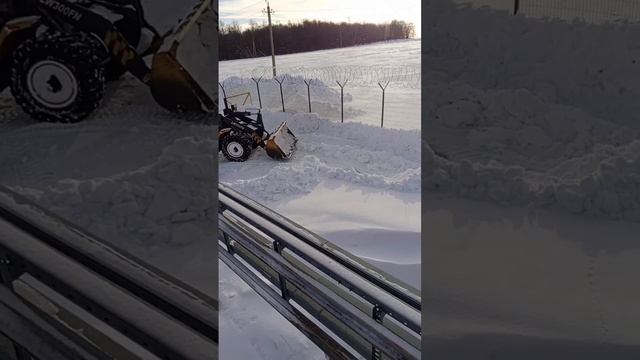 Уборка снега.Много снега. #зима #работа #такаяработа смотреть онлайн