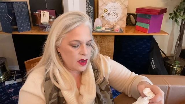 B&G TRADING Unboxing! 2 NORDSTROMS BOXES! A Standard & Premiere Box! What happened? смотреть онлайн