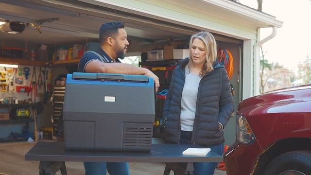 12v COOLER VS. RV FRIDGE - GREAT FREEZER FOR RV TRAVEL смотреть онлайн