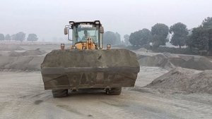 New SDLG 946H Wheel loader  Loading Hooper Plant Construction Works