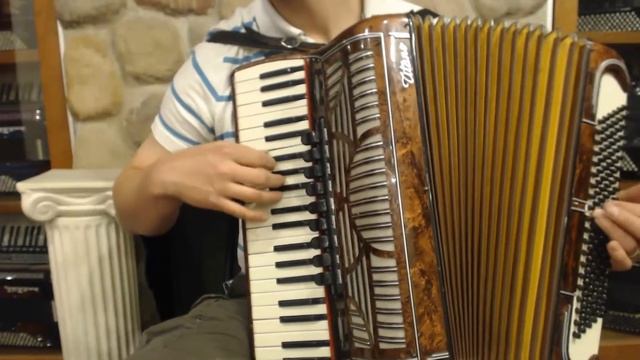 1895 - Brown Titano LMMH 120 $595 смотреть онлайн