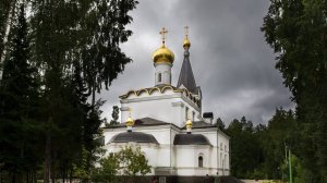 Храм Всех Святых: бесплатные экскурсии для гостей курорта "Русь"
