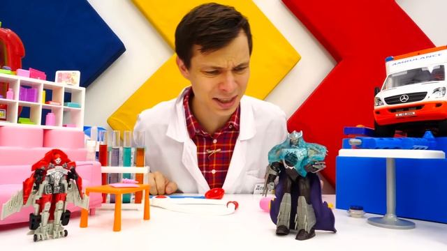 Игрушки Трансформеры и Хекс у Доктора Ой. Железный человек освобождает Мегаклинику! Часть 2