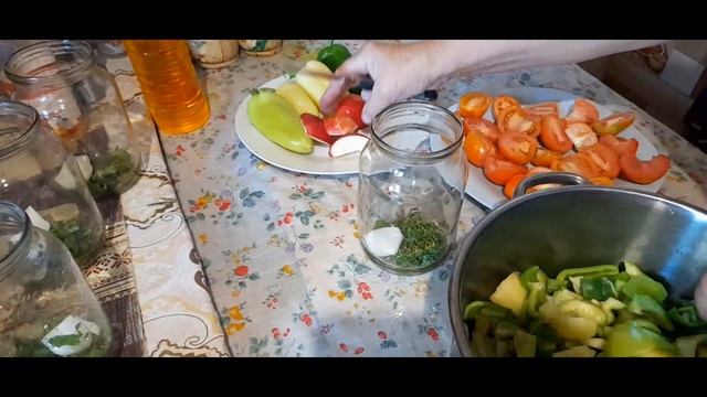 ця заготовка найсмачніша серед усіх,барвистий паприкаш,оригінальний рецепт смотреть онлайн