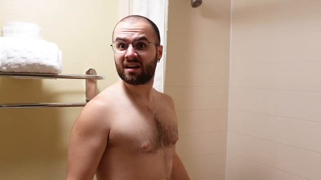 Eating at the Best Western Hotel for 24 HOURS! 2-STAR Motel Review! смотреть онлайн