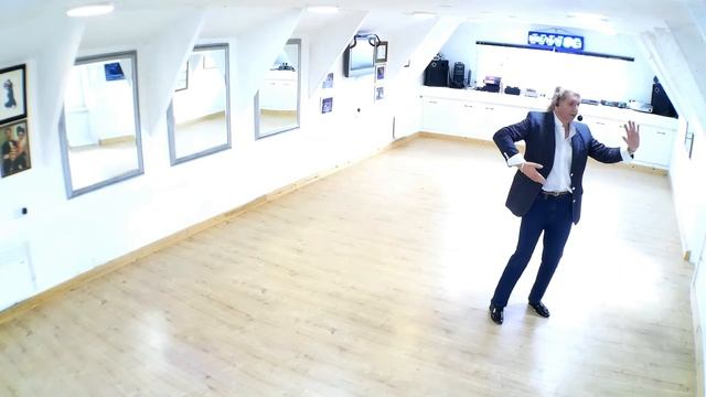 Waltz sparklers! Worth Dancing. Leaders walkthrough and breakdown man